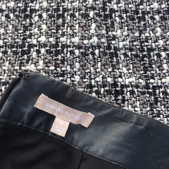 Banana Republic Nubby Wool Tweed Pencil Skirt sz 4 - Picture 12 of 12